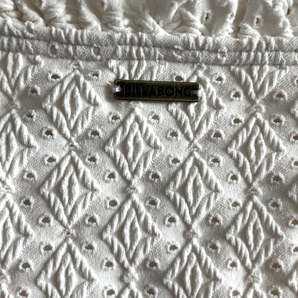 NWT - Billabong - Salty Blonde By The Seashore Swim Bottoms - Picture 3 of 4